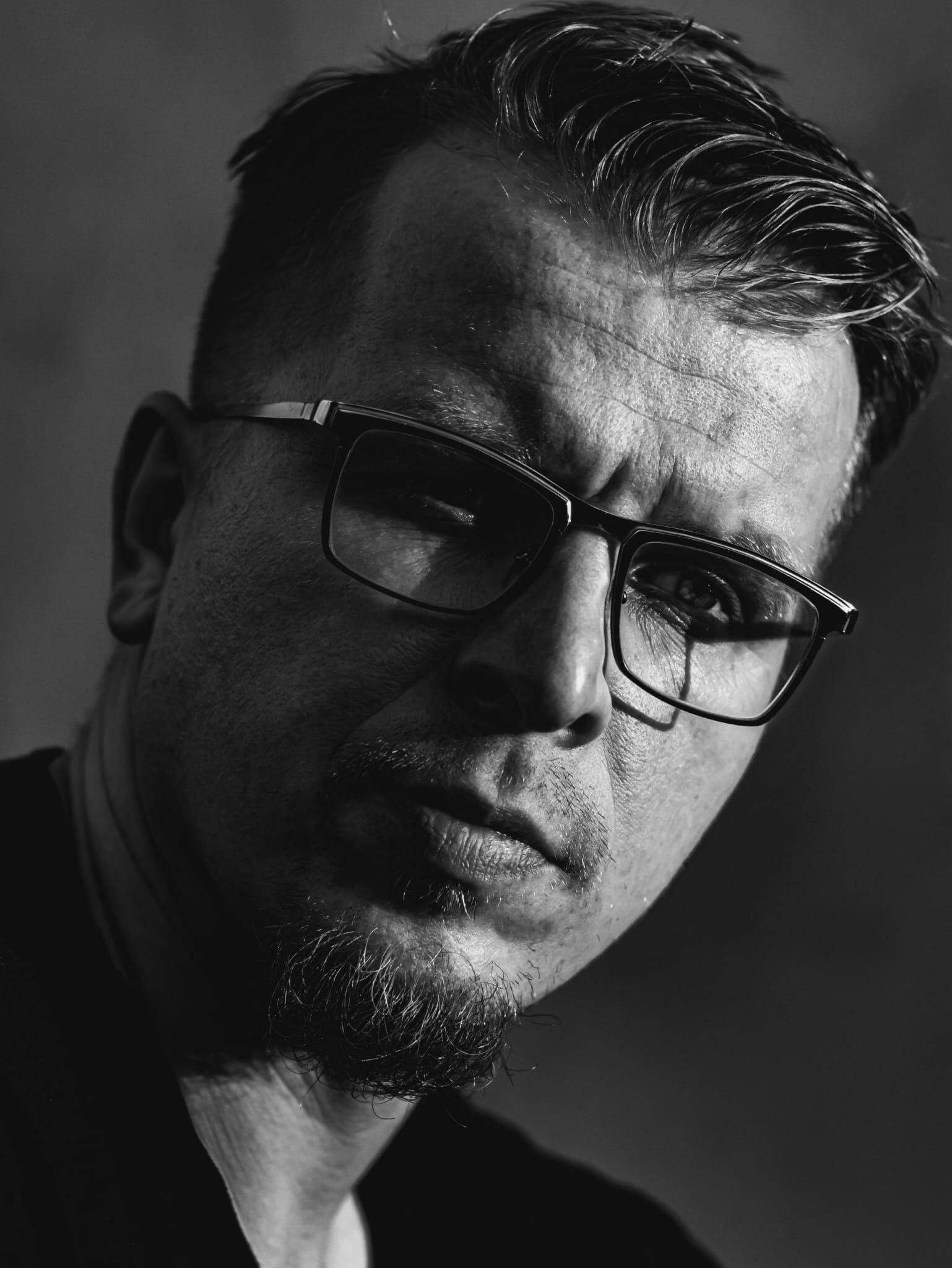 Proza współczesna. Pismo literackie i wydawnictwo.