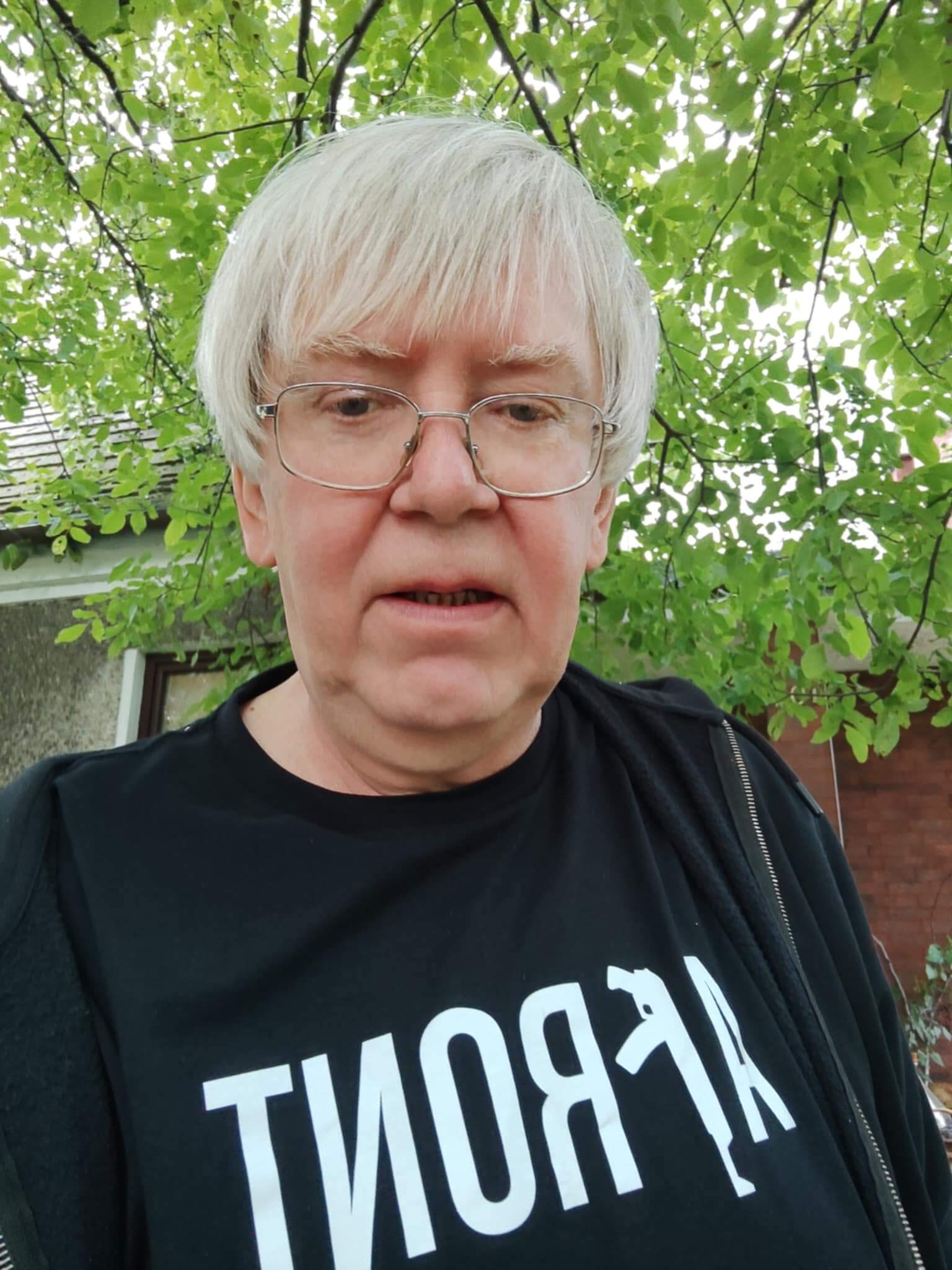 Poezja współczesna. Pismo literackie i wydawnictwo.