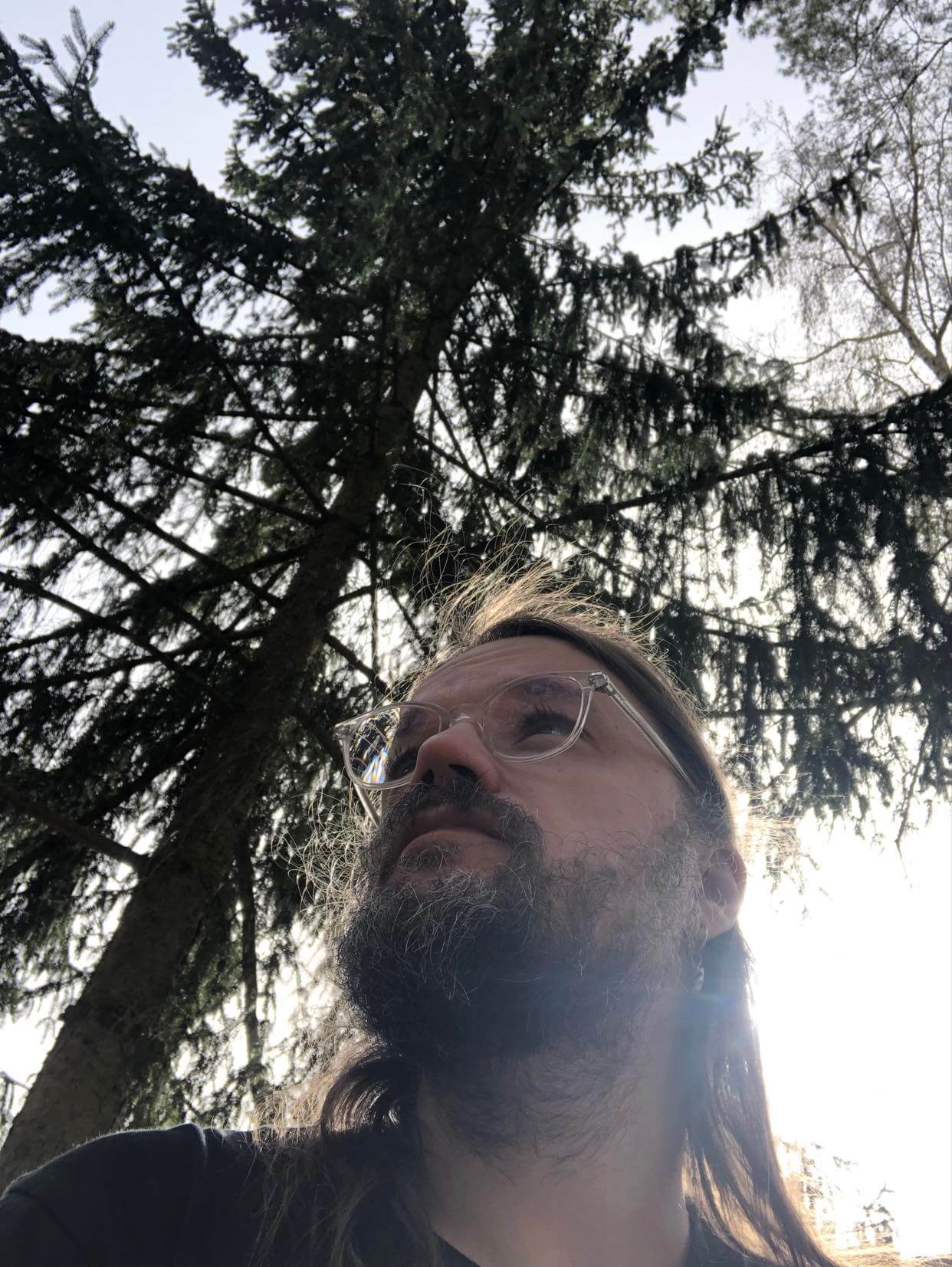 poezja współczesna, pismo literackie i wydawnictwo