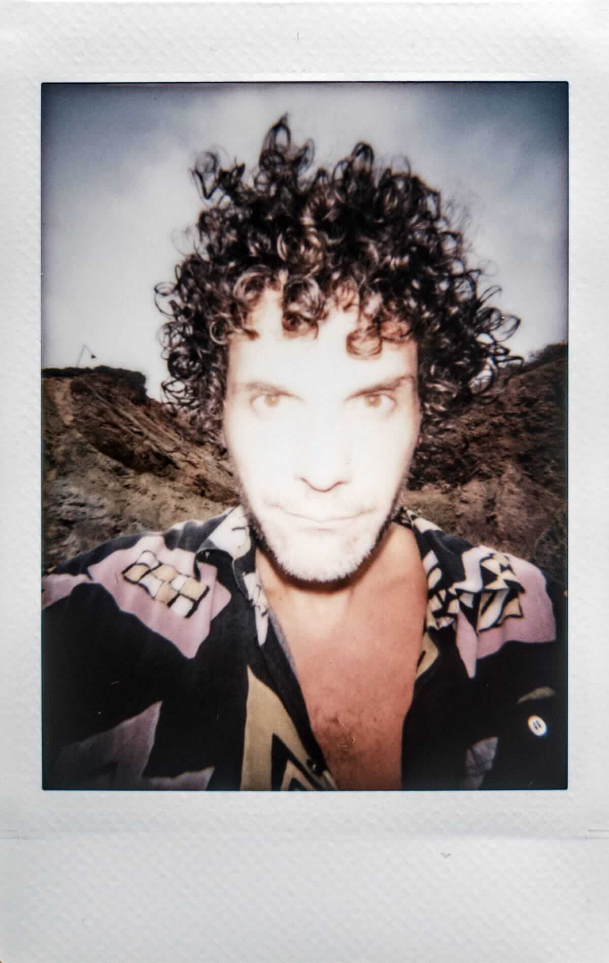 Poezja współczesna. Pismo literackie i wydawnictwo.