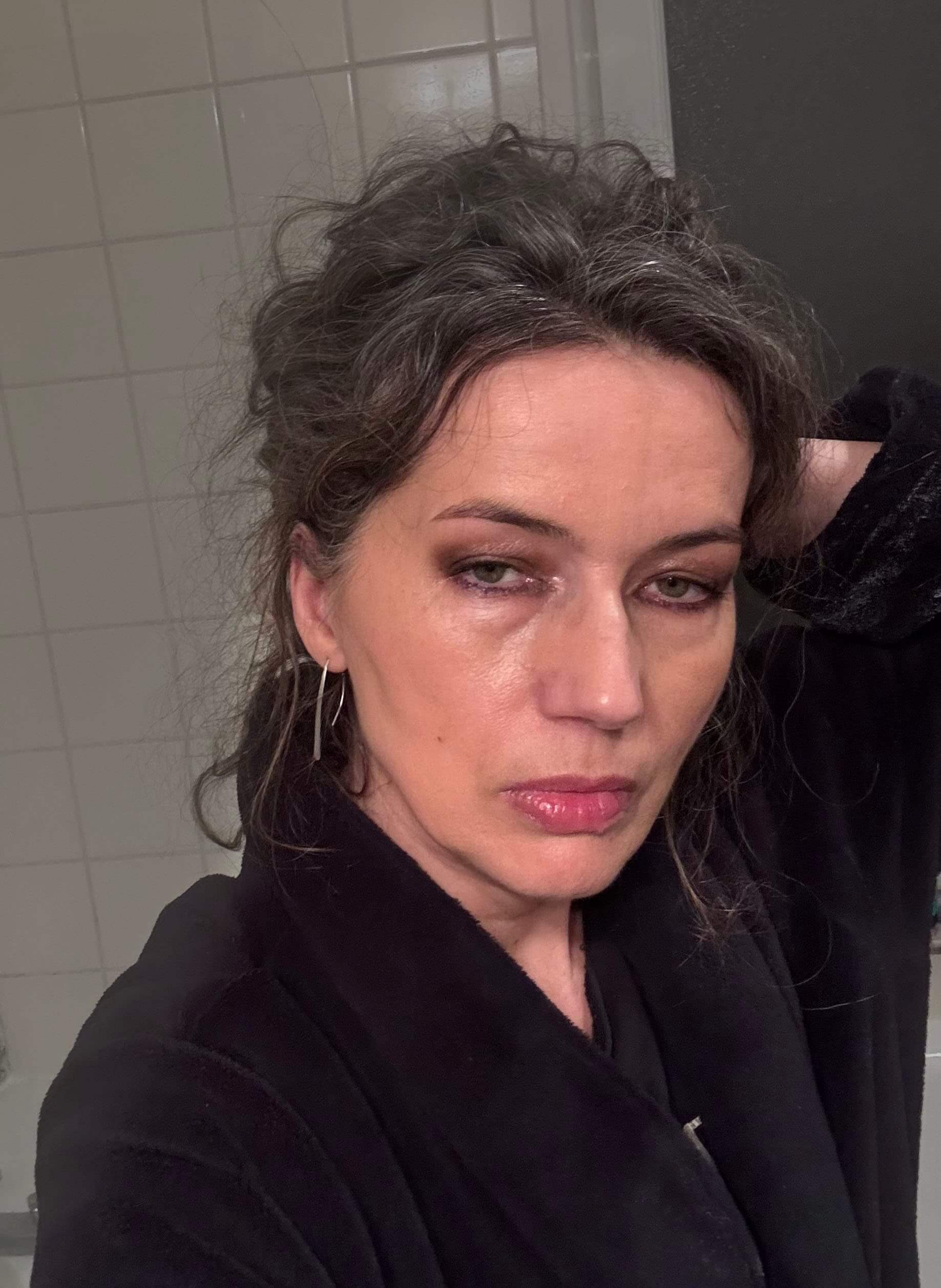 Poezja współczesna. Pismo literackie i wydawnictwo.