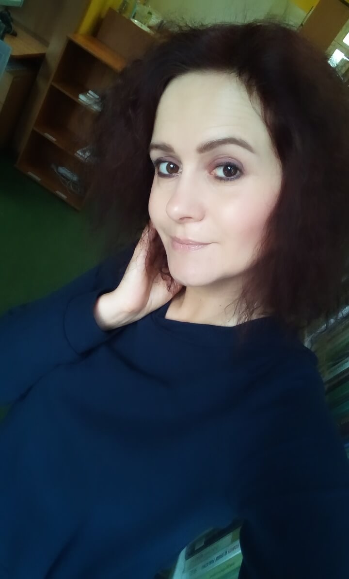 Poezja współczesna. Pismo literackie i wydawnictwo.