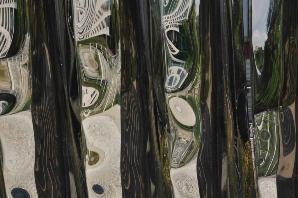 Poezja współczesna. Pismo literackie i wydawnictwo.